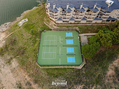 Kiki on the Lake House in Lago Vista