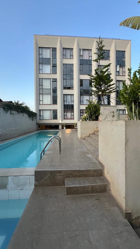 Pool view, Swimming pool