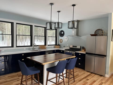 Sunrise Sands Retreat Beach and Dock House in Michigan