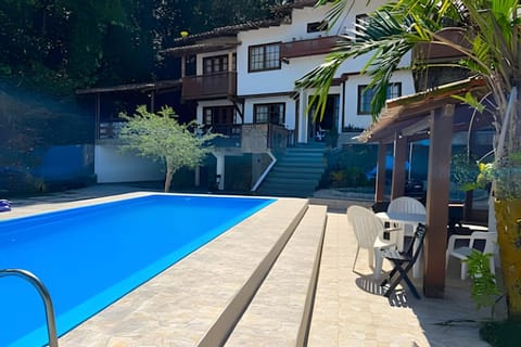 View (from property/room), Pool view