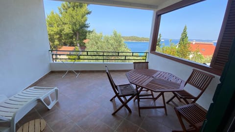 Villa Maslinica Apartment in Split-Dalmatia County
