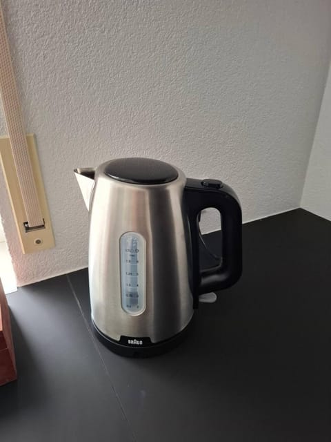 3 Zimmer Appartement am Wildpark, 83 m nahe Fachhochschule Wirtschaft Apartment in Pforzheim