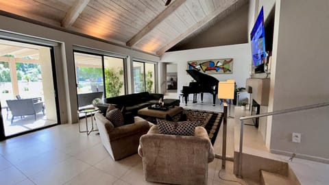 Villa Cha Cha House in Rancho Mirage