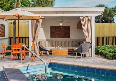 Swimming pool, sunbed