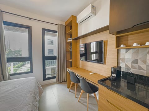 TV and multimedia, Kitchen or kitchenette, air conditioner
