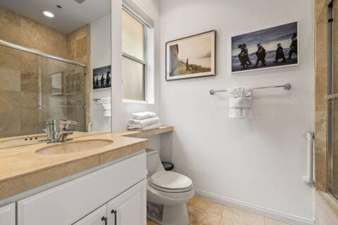 On Sunset Blvd - 5 star retreat House in West Hollywood