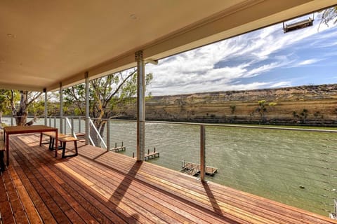 Balcony/Terrace, Balcony/Terrace, River view