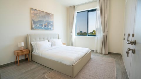 4BR Spacious Villa Backyard House in Abu Dhabi