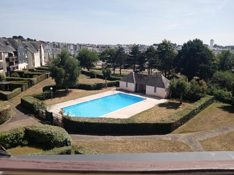 Sea Bird parking draps fournis piscine estivale Apartment in Arzon