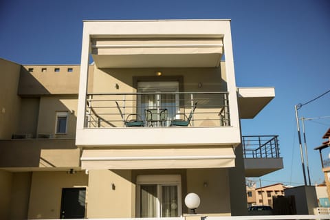 4Keys Apartments Nikiti Apartment hotel in Nikiti