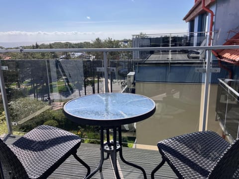 View (from property/room), Balcony/Terrace