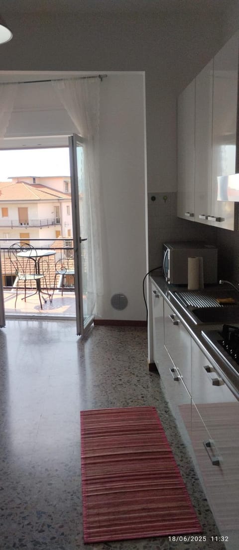 Tutte le comodità sul lago Apartment in Intra