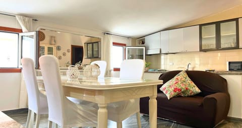 Domo De Aurora - Comfort Rooms Bed and Breakfast in Olbia