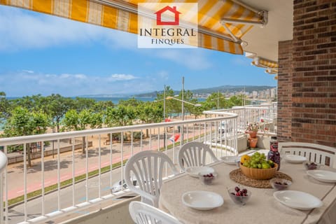 Off site, Summer, Balcony/Terrace, Sea view