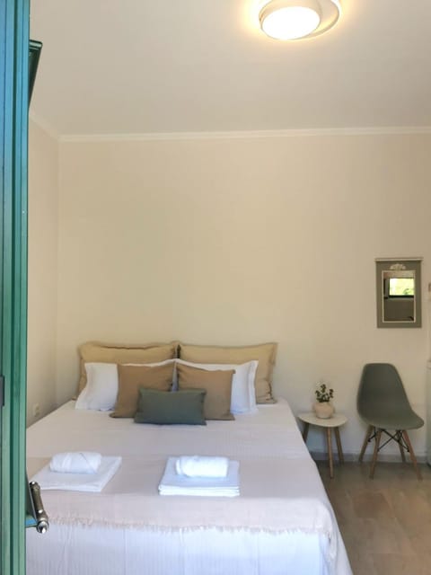 Sunny Patio Studio Corfu ! Apartment in Corfu