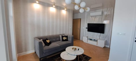 TV and multimedia, Living room, Photo of the whole room