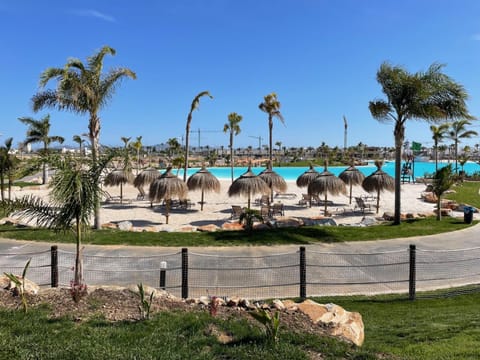 Beach, Lake view