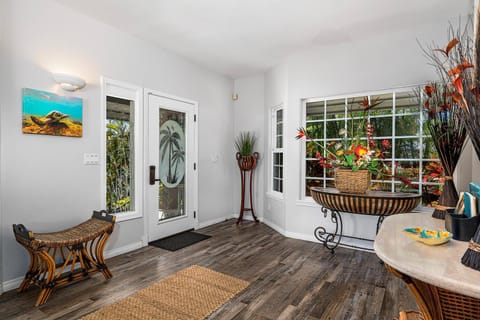 Kokua at Kona Bay Estates House in Kailua-Kona