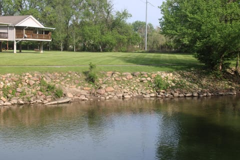Property building, Spring, Day, Neighbourhood, Natural landscape, River view