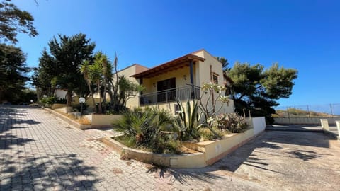 Property building, Natural landscape