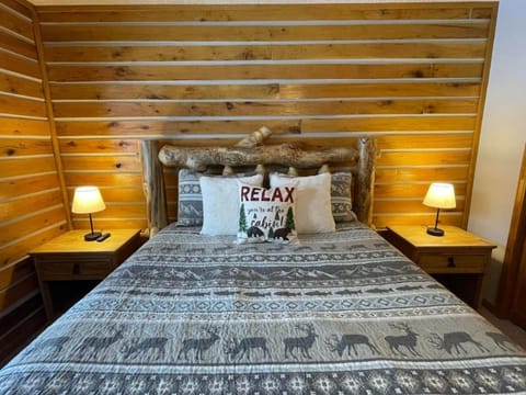 Cozy Mountain Cabin W Hot Tub Breathtaking Views Cabin in Park County