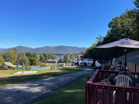 Hill View Motel and Cottages Resort in Queensbury