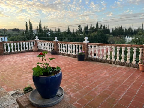 Villa Andres House in Alhaurín de la Torre