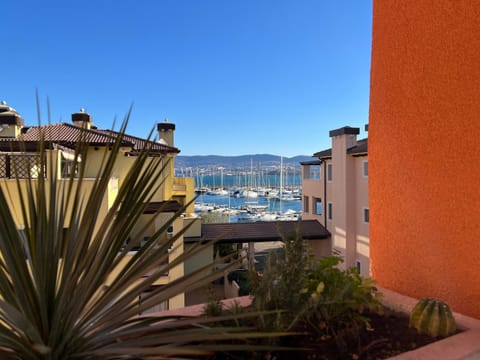 Property building, View (from property/room), Balcony/Terrace, Sea view