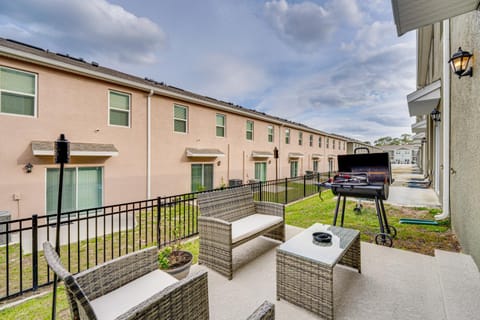 Davenport Home with Pool Access and Patio! House in Davenport