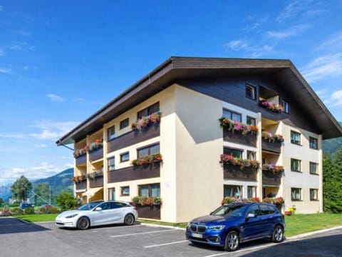 Property building, Summer