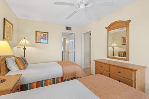 Scenic Resort Views From This 3rd Floor Deluxe Condo House in Naples