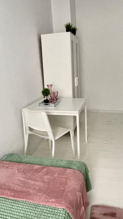 Beautiful Rooms - Wały Chrobrego Hostel in Szczecin