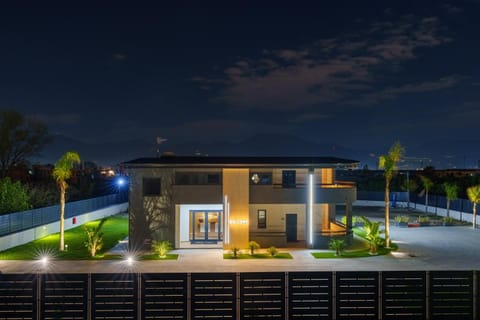 Property building, Garden, Garden view