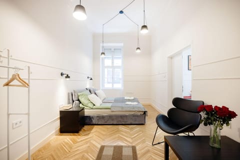 Bed, Seating area, Bedroom, towels