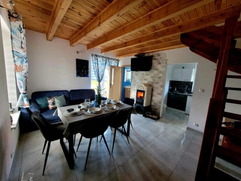 Domki na zielonej łące House in Leba