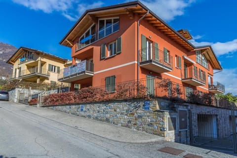 Property building, Day, Neighbourhood, Street view