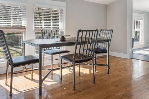 Old Dauphin Way Historic Home - Unit 3 Apartment in Mobile