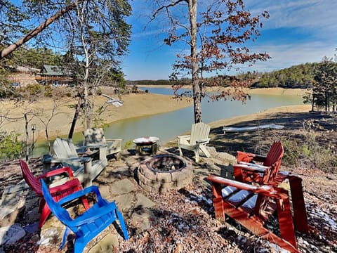 Kajun Kove House in Douglas Lake