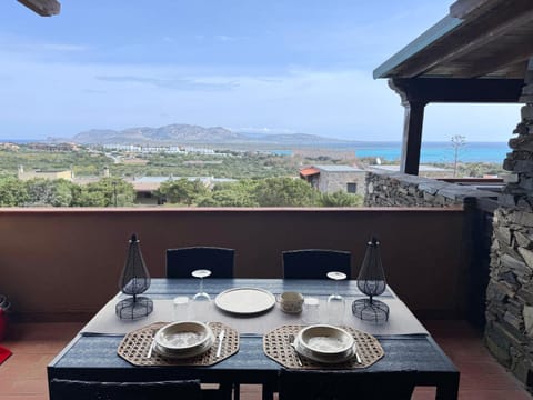 Terrazza Valle della Luna Apartment in Stintino
