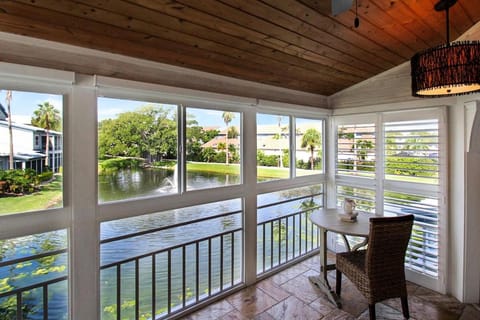 Patio, Day, View (from property/room), Balcony/Terrace, Seating area