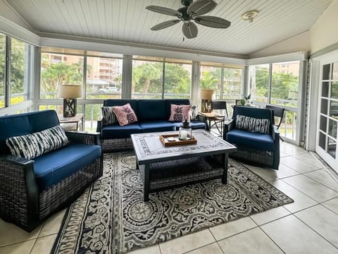 Patio, Seating area