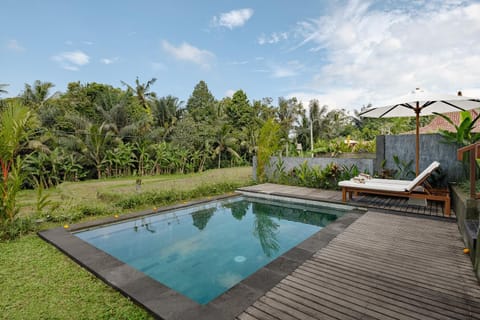 Natural landscape, Pool view, Swimming pool