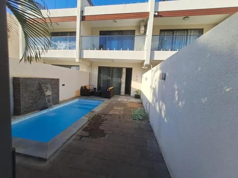 Day, Pool view, Swimming pool, Swimming pool