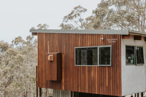 Eagle Ridge Retreat Bed and Breakfast in Tasmania