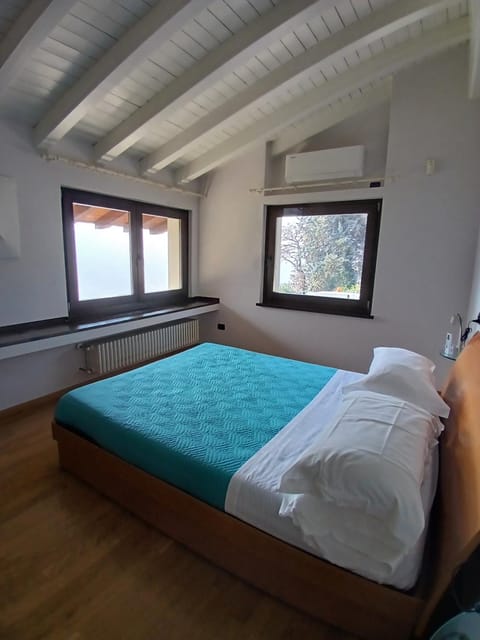 Villa Anna Lake View Villa in Province of Brescia