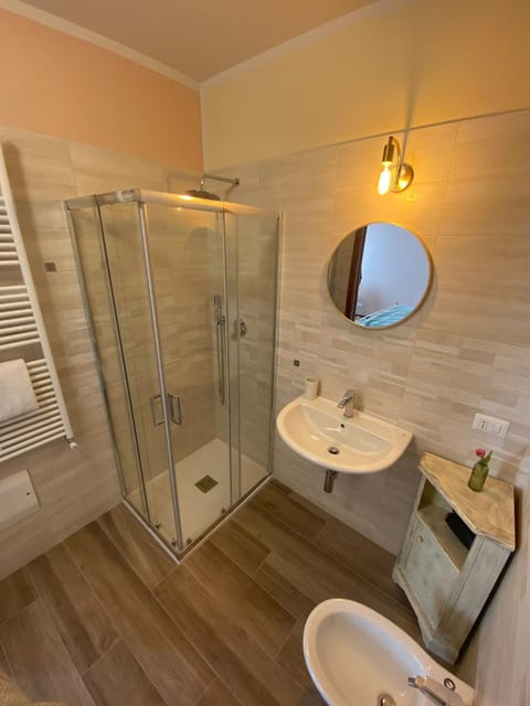 Dal Maestro-Camere a Rivanazzano Terme Farm Stay in Lombardy