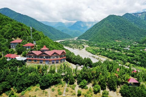 Property building, Facade/entrance, Neighbourhood, Natural landscape, Bird's eye view, Summer