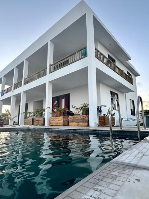 Property building, Swimming pool