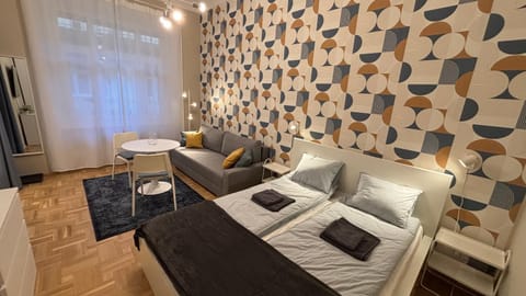Bed, Living room, Photo of the whole room, Bedroom