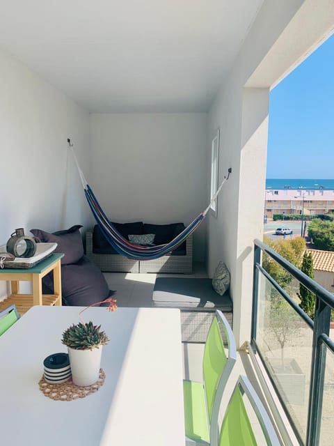 Patio, View (from property/room), Balcony/Terrace, Sea view